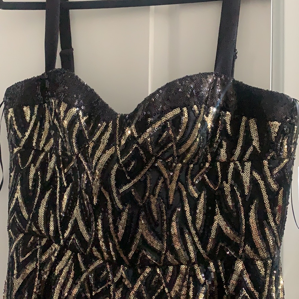 NEW Dress The Population corina sequins fit and flare cocktail dress brand new